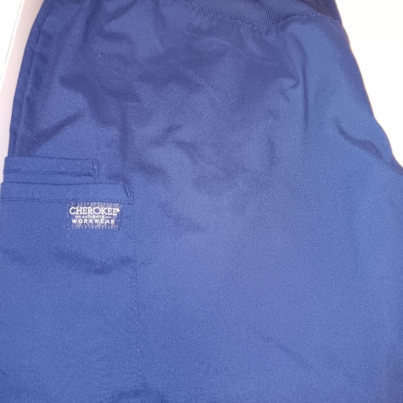 Maternity Scrub pants - Picture 3 of 3